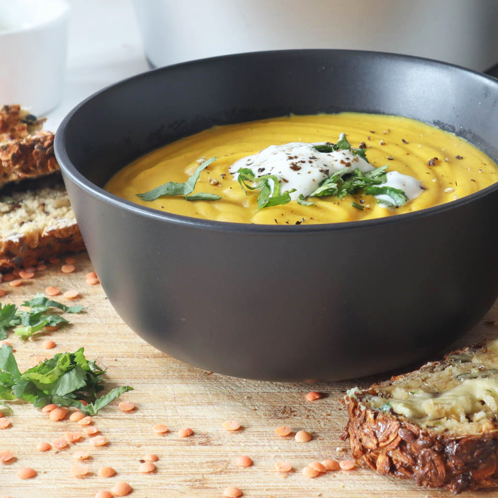 Blender carrot, ginger, and lentil soup