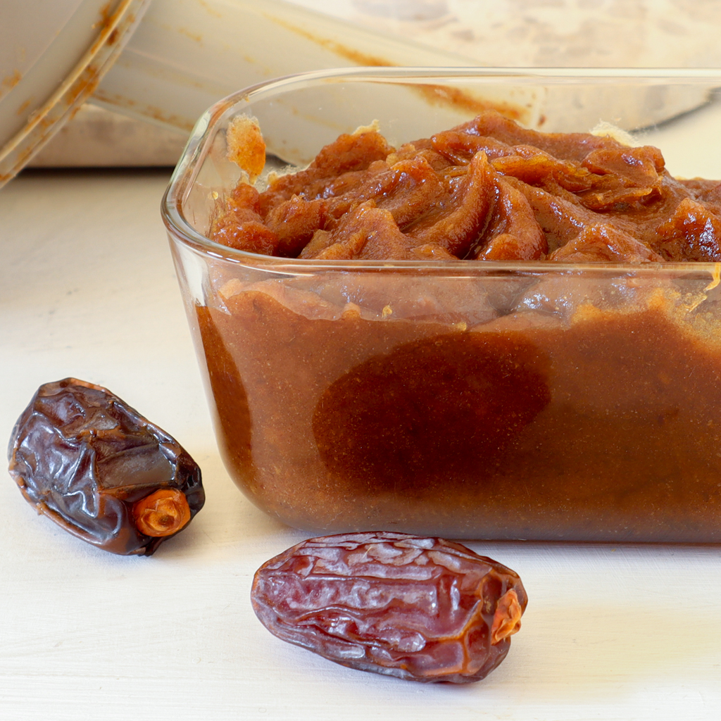 Delicious homemade date paste