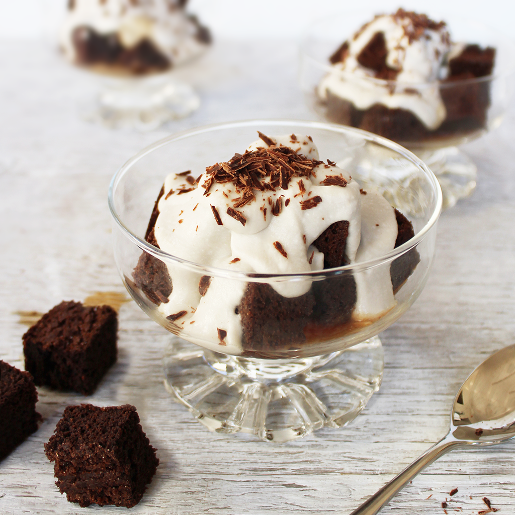 Cheats coconut yoghurt & chocolate tiramisu parfaits